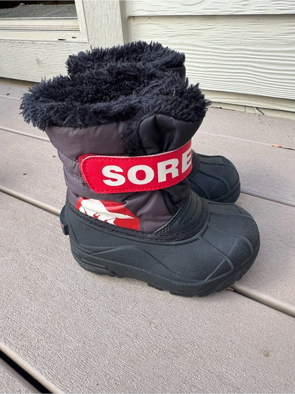 Sorel Kids Black and Red Insulated Snow Boots